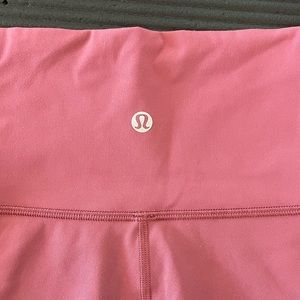 Lululemon leggings